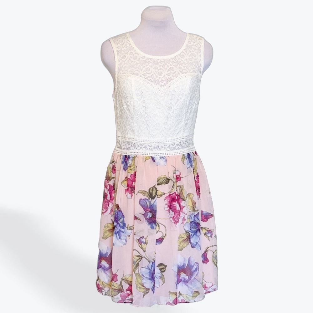 A. Byer Girls‎ White Lace Floral Chiffon Party Dress Size 7 NWT 1163570